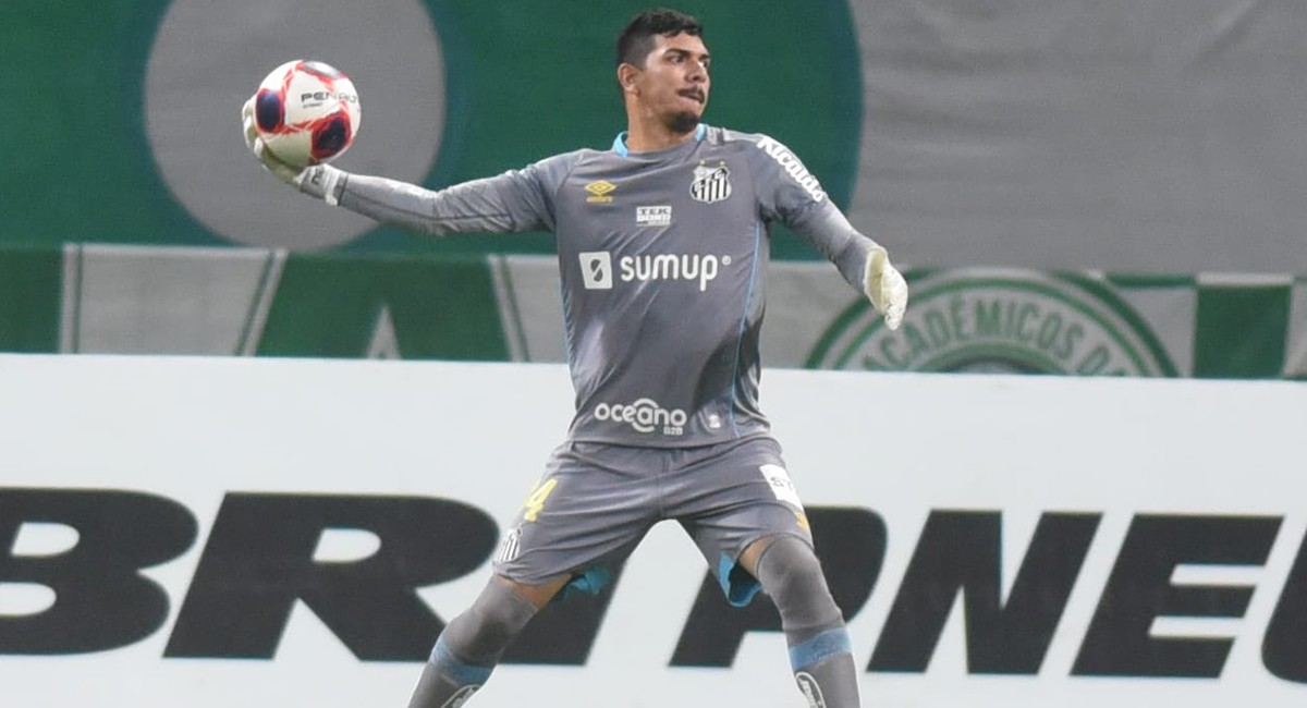 Palmeiras gana el clásico, mantiene chance de clasificación y elimina a Santos